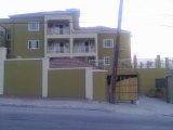 Liguanea Ave Kgn6, Kingston / St. Andrew, Jamaica - Apartment for Sale